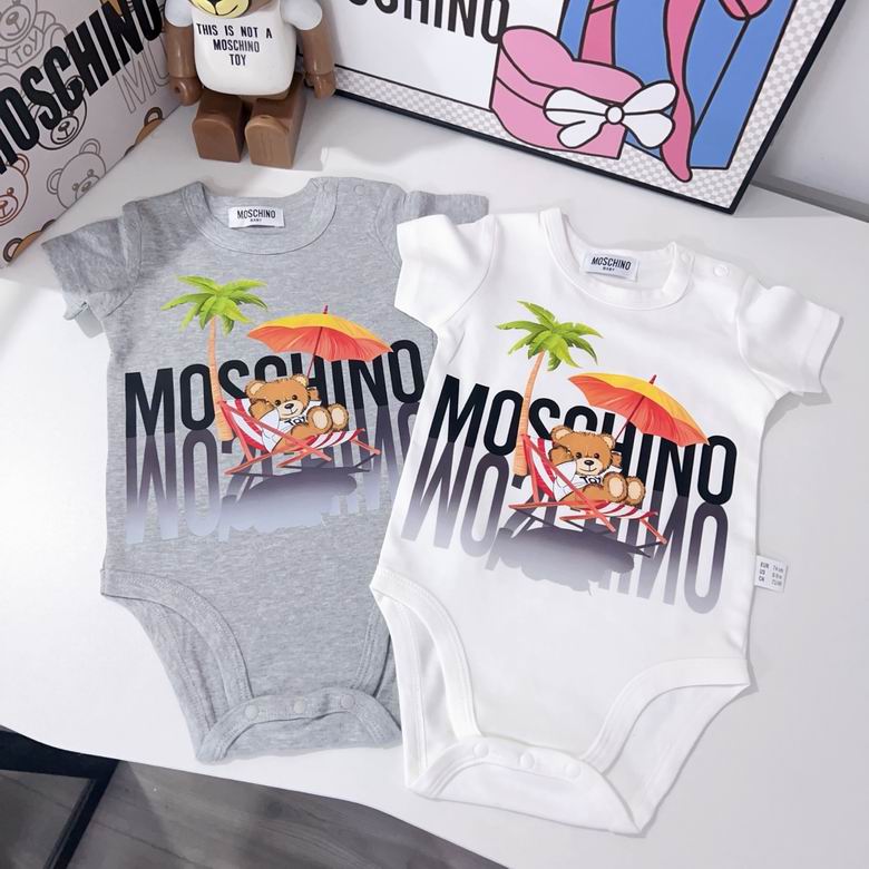 Moschino sz53 59 66 73 80 85 90  91